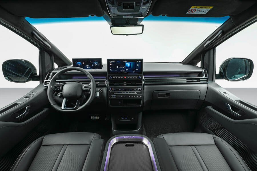 hyundai staria inside dashboard